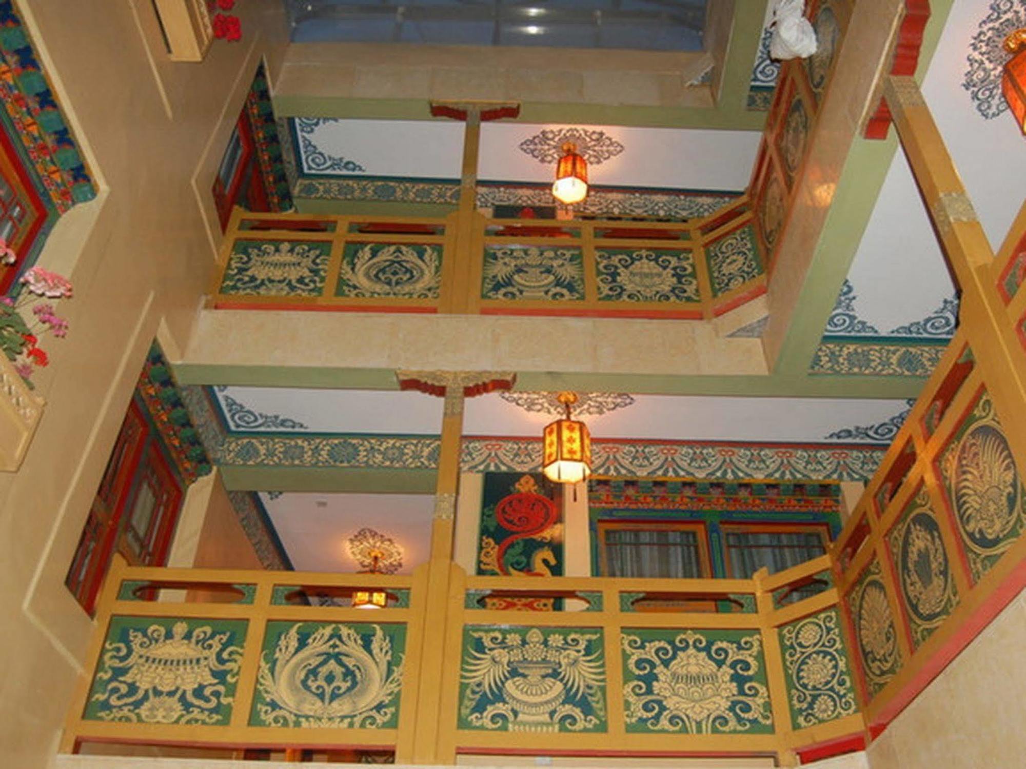 Tashitakge Hotel ลาซา ภายนอก รูปภาพ